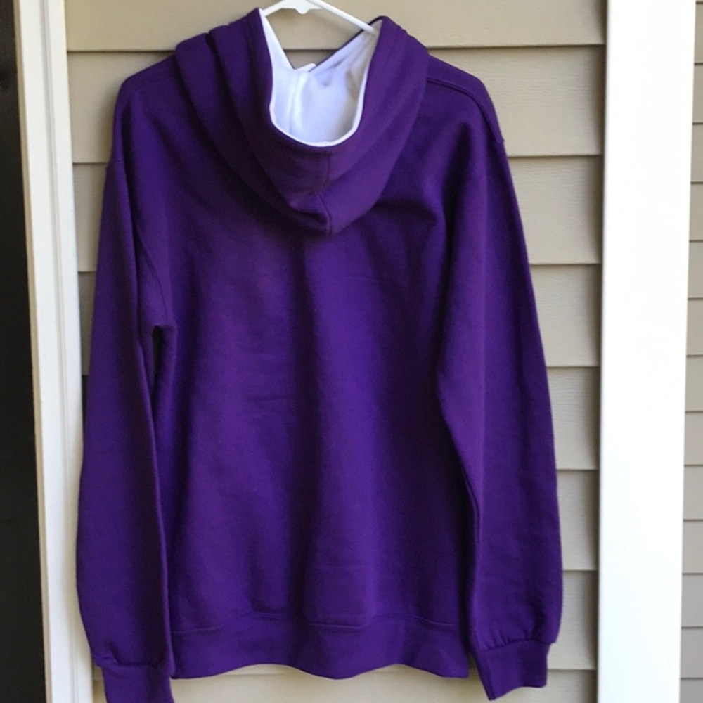Purple is my favorite color!  For this great hoodie from New Hampshire. - Picture 6 of 6